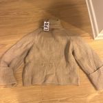 LPA  TURTLENECK SWEATER Photo 1