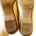 Naturalizer  Vegan Leather Loafer Women’s Size 7.5 Beige‎ Metallic Sheen Embossed Photo 11