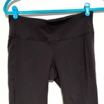 Athleta Black Cropped Workout Leggings Sporty Pants Photo 3