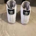 Adidas Superstars Sneakers Photo 3