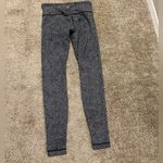 Lululemon wunder under pant 111-Line up white black 6 $98 Photo 10