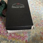 Charles David Beautiful green suede  3” heel Photo 3