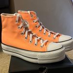 Converse Platform Photo 0