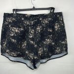 Old Navy Extra High-Waisted Dolphin-Hem Run Shorts 2.5-inch inseam 2X Photo 0