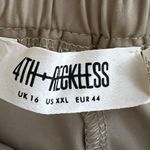 4th and Reckless Tan / Taupe Drawstring Shorts Size XXL Photo 4