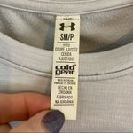 Under Armour  Heat Gear Long Sleeve Base Layer. Size Small. Photo 2