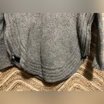 Cynthia Rowley Women's Wool Blend Cowl
Neck Sweater w/ Side Zipper, Size L,Great Photo 1