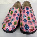 Alegria ‎ Keli Sugar Skulls Pink Nursing Clogs Día de los Muertos Shoes Size 38 Photo 12