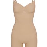 SKIMS NWOT  Shapewear Seamless Sculpt Mid Thigh Bodysuit Photo 0