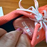 Hoka One One Women's Clifton‎ 2 Bright Orange Coral Running Athletic Tennis Shoe Size 10 Photo 4