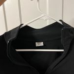 Aritzia long Sleeve Photo 0