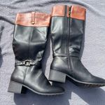 Karen Scott 🔥 Stylish Black and Brown Women's Boots Size 9 Photo 0
