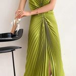 Vintage Style Olive Green Pleated Halter Dress with Center Knot Design Fit S/XS Photo 1