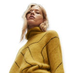 Rag and Bone  𖣴 Sonya Whisper Light Turtleneck Mohair Sweater 𖣴 Goldenrod 𖣴 Large Photo 0