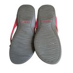 Vionic Red Thong Sandal w/ Bow Detail, Size 8.5 Wide Photo 3