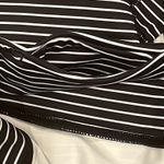 Senita Athletics Criss Cross Leggings - Size XS Photo 7