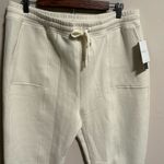 Beyond Yoga NWT  Hold The Line Jogger In Vintage White, Crème- Size XL Photo 2