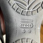 Crocs  Kadee Women's Size 6 Black Rubber Ballet Flats Slip On Comfort Shoes Photo 4