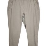 Modern Ambition Khaki Pull Photo 0