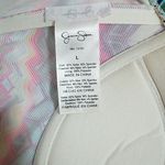 Jessica Simpson  Cheveron Patterned Bikini Top (L) Photo 4