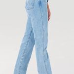 Wrangler Light Wash  Jeans Photo 0