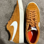 Nike  Blazer Low ‘77 Vintage “Monarch” Photo 0