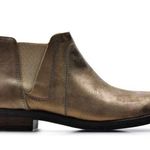 Clarks NEW Demi Beat Bronze Metallic Leather Cushion Ankle Boots UK 3, US 5.5 Photo 0