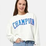 Champion  Women’s Sz Small Rochester Crewneck Sweatshirt Crop Photo 0