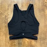 Athleta Conscious Cut Out Crop Top Sports Bra Sz XS Black Photo 5