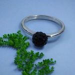 Sterling Silver Trendy Women's Ring With Black Cluster Accents in Size 8 Photo 0