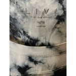 Lane Bryant NWT LIVI Active Top Tee 14/16 Cutout Black White Tie Dye Jersey Knit Photo 5