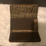 Elegant Black and Gold Key Holder Brown Photo 2