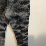 Mossimo Black Gray Tye Photo 8