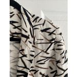 Talula  Womens 2 Aritzia Open Blazer Photo 2