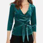 EXPRESS 🆕 Desire solid green stretch velvet wrap front v neck 3/4 sleeve ribbe… Photo 2