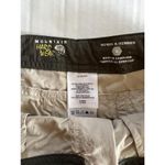 Mountain Hardwear  Women Skirt size 12 Khaki Tan Hiking Outdoor Active Stretch Photo 3