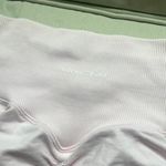 Peachybunz Obsession V Waist Scrunch Leggings Photo 3
