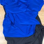 Aqua Green  Women's Blue and Black One Piece Swimsuit - Size Medium - NWT Photo 3
