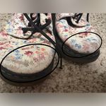 Dr. Martens (Doc Martens) Floral Zipper Combat Boots: Size 3W or 1.5 Kids Photo 4