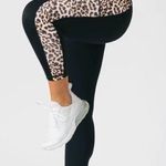 Zyia  Active Brillant Leopard Pocket Active Leggings Photo 0