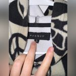 PacSun Black and Cream Graphic Hoodie Photo 3