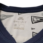 SB Shirt Size Medium Nike Dri-fit T-Shirt Nike Shirt Pocket Tee Graphic Tee Unisex T-shirt Photo 5