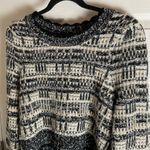House of Harlow 1960 Black and Cream Knit Sweater Size Medium Photo 5