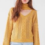 Urban Outfitters  Keyhole Sweater size Medium Photo 4