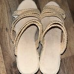 Women's Tan Woven Platform Sandals Size 6 Photo 4