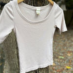 H&M Ribbed Short Sleeve Top in Muted Pink Photo 0