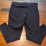 EXPRESS  leggings/yoga pants size medium. Cropped to high ankle/low calf length. Photo 1