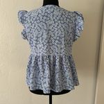 SheIn Dainty blue floral v-neck flowy butterfly sleeves front tie babydoll blouse Photo 2