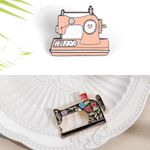 Set Of 2pcVintage Style Sewing Machine Brooch Color Design Badge‎ Black Photo 2