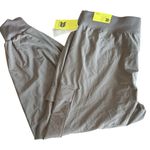 All In Motion  Women's Green Stretch Woven Lined Pants - Size Large - NWT Photo 0